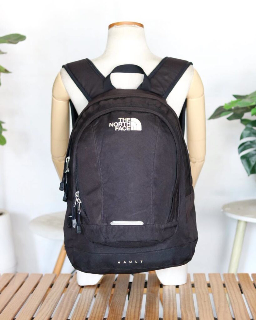 THE NORTH FACE