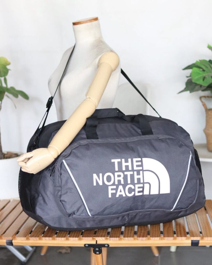 THE NORTH FACE