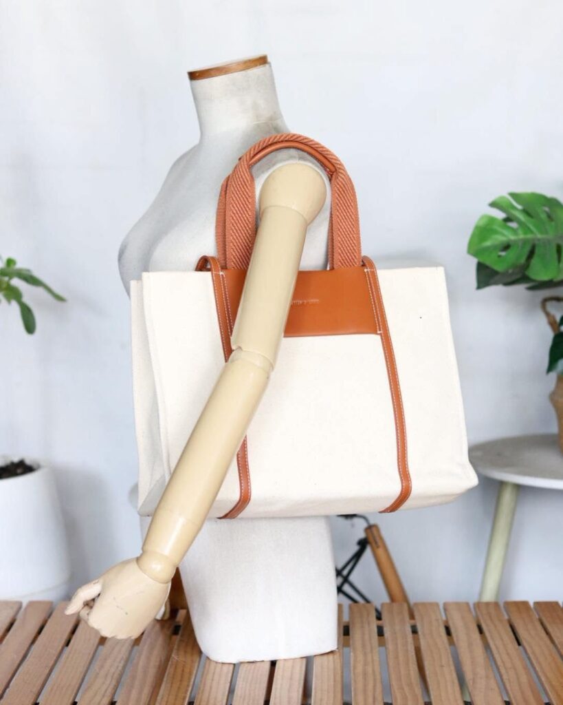 CHARLES & KEITH