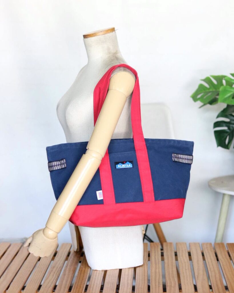 KAVU