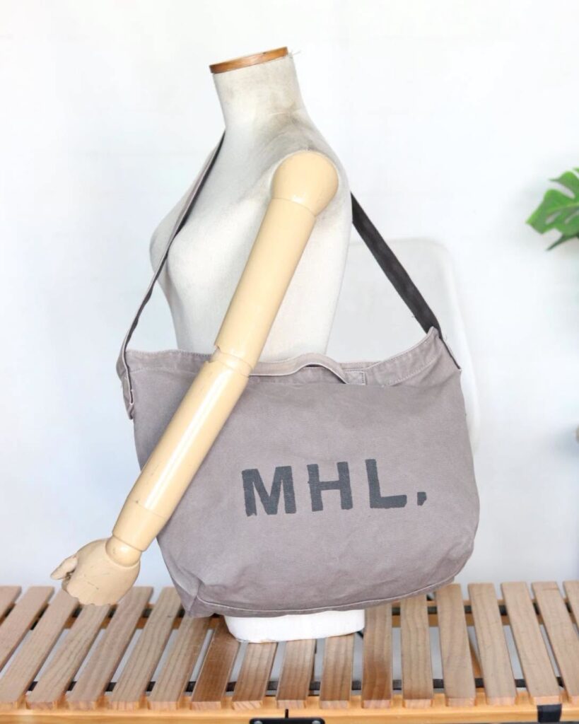 MHL.