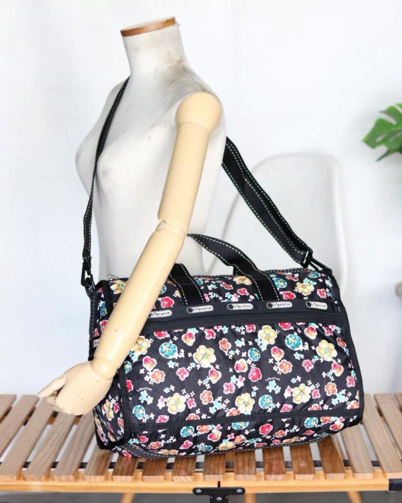 LeSportSac